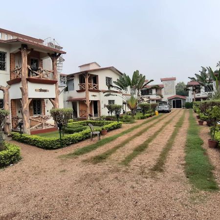 New Hemanjali Resort Bolpur Bagian luar foto